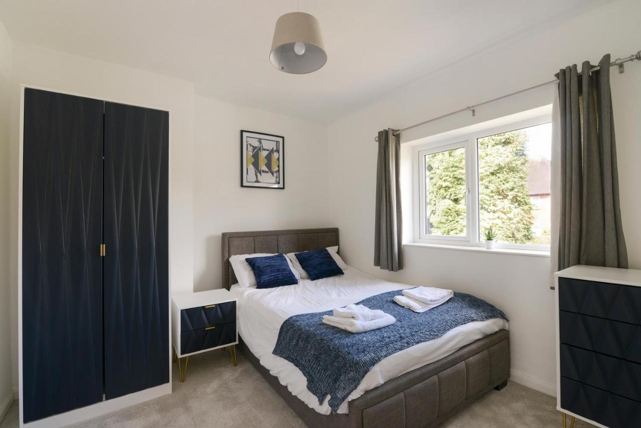 Alderton House - Spacious 3 Bed With Parking 노팅엄 외부 사진